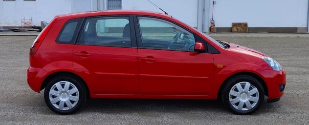 Ford Fiesta 1.4 TDCi 5p. Ghia - Foto 7