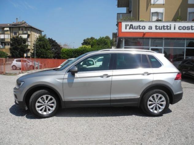 VOLKSWAGEN Tiguan 2.0 TDI SCR 4MOTION BlueMotion Tec. - UniPropriet. rif. 23932235 - Foto 2