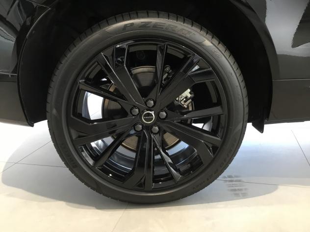 Volvo XC 60 T6 Plug-in hybrid AWD aut. Ultra Black Edition MY26 - Foto 7