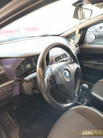 FIAT Grande Punto 1.3 MJT 75 CV 5 porte Dynamic rif. 24021290 - Foto 8