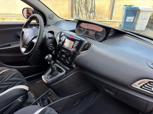 LANCIA Ypsilon 1.2 69CV 5p.GPL Ecochic Gold 5posti - Foto 4