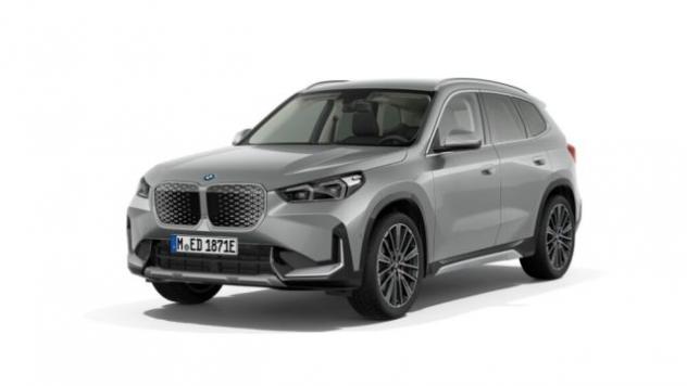 BMW iX1 eDrive 20 X-Line Pure Edition rif. 23704627