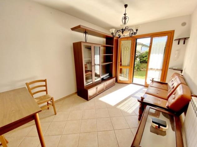 BIVIO DI RAVI APPARTAMENTO CON INGRESSO INDIPENDENTE AL PIANO TERRENO E AMPIO GIARDINO - Foto 7