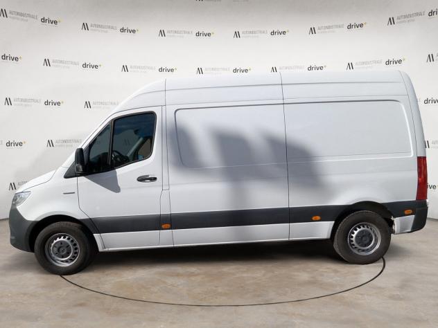 Mercedes-Benz eSprinter FURGONE 55 KWH - Foto 2