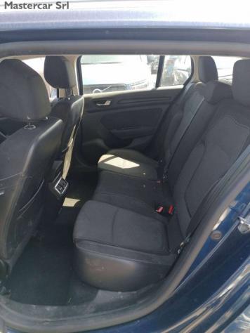 RENAULT Megane Megane IV Sporter 1.5 blue dci Business 115cv edc rif. 23965240 - Foto 7