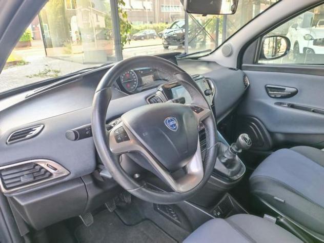 LANCIA Ypsilon 1.2 69 CV 5 porte GPL Ecochic Gold rif. 23926146 - Foto 6