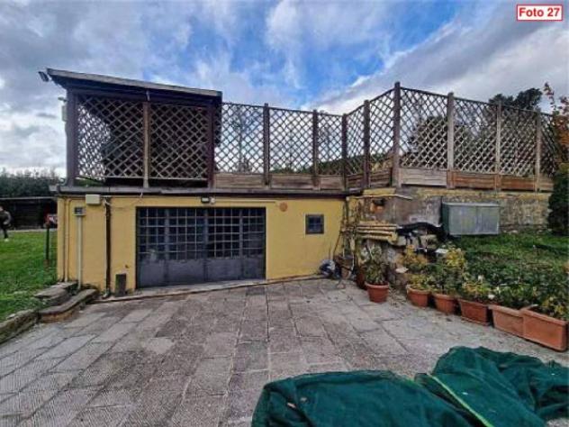 Immobile in asta di 392 m² con più di 5 locali e box auto in vendita a Perugia - Foto 11
