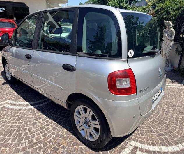 FIAT Multipla 1.6 16V Natural Power Dynamic - Foto 2