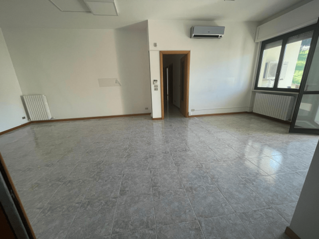 Appartamento 120 mq – 1° piano luminoso - Foto 4