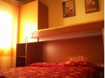 San Teodoro Centro. Casa con 3 camere da letto. max 6/7 Persone. Libera