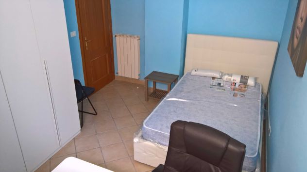 stanza per studentessa lumsa roma zona via della giuliana - Foto 4