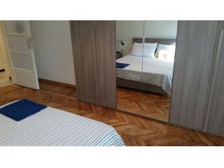 Milano affittasi appartamento 3 vani 85 Mq.