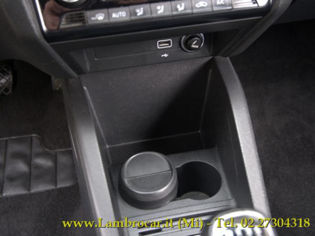 SKODA Fabia 1.0 TSI Wagon Design Edition 95cv rif. 22913429 - Foto 8
