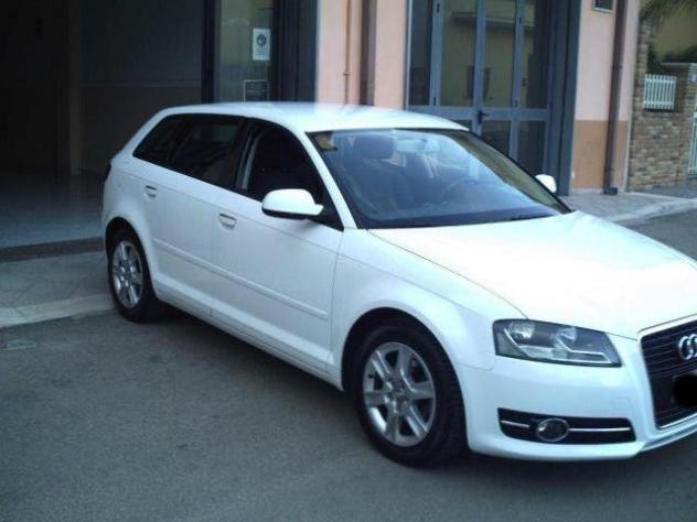 AUDI - A3 Sportback - 1.6 TDI CR F.AP. Young Edition