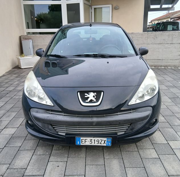 Peugeot 206+ 1.1 5 porte in arrivo ...adatta per neo patentati