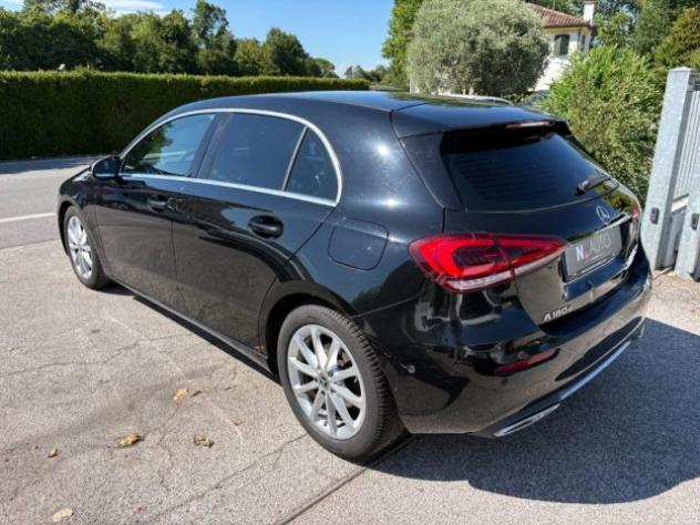 MERCEDES-BENZ A 180 d Automatic Sport rif. 23884103 - Foto 3