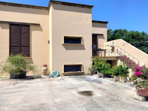 VENDITA VILLETTA 100 MQ C/DA TERRENOVE