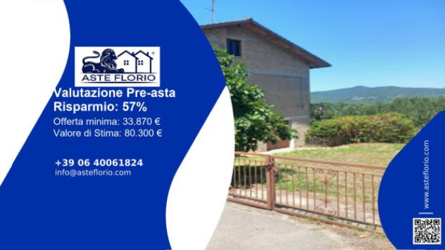 Immobile in asta di 430 m², box auto in vendita a Piegaro