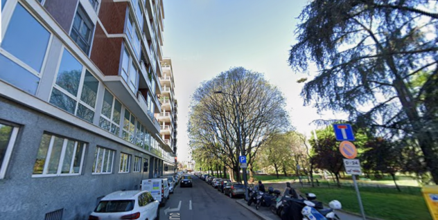 Stanza singola in quadrilocale con terrazzo e giardino