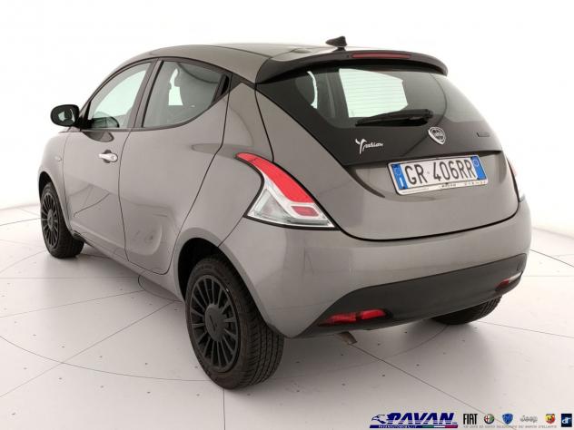 Lancia Ypsilon 1.0 Hybrid 70cv Silver - Foto 7