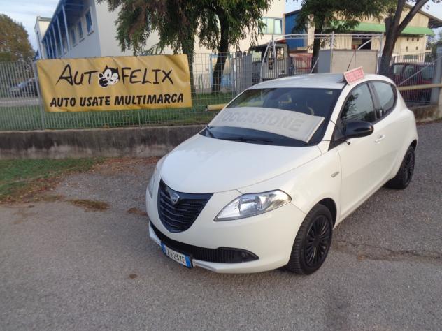 Ypsilon 1.3 MJT 16V 95 CV 5 porte motore nuovo km0