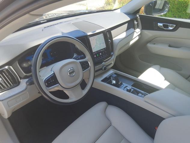 Volvo XC60 XC60 2.0 B4 Essential *PROMO AZZURRA* - Foto 10