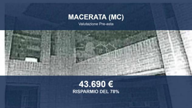 Immobile in asta di 168 m² in vendita a Macerata