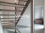 INCANTEVOLE TERRA-CIELO RISTRUTTURATA CON CORTE PRIVATA E GARAGE