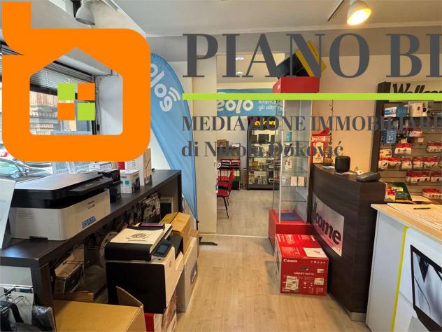 A000294 - SPAZIOSO NEGOZIO IN CENTRO CITTA' - Foto 9