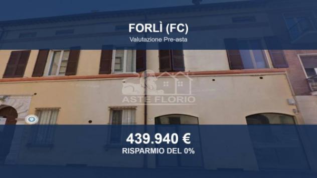 Immobile in asta di 322 m² in vendita a Forlì