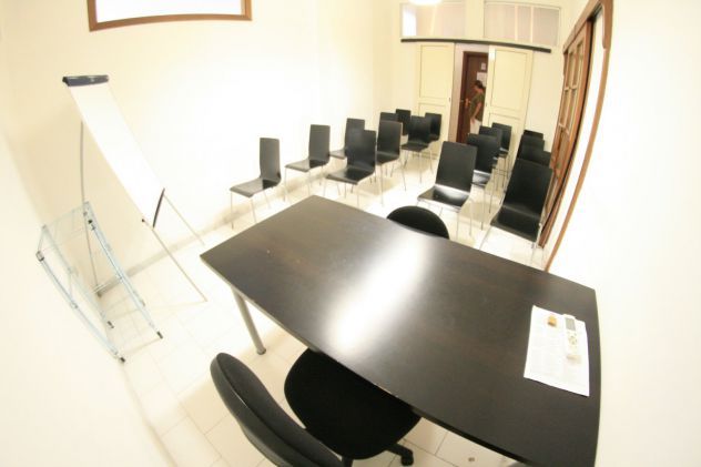 Ufficio arredato con sala riunioni - Foto 7