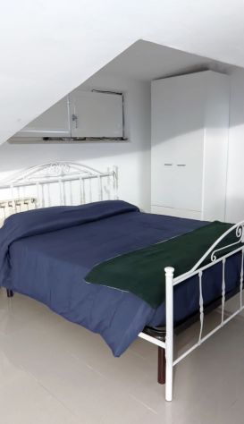 AFFITTASI MANSARDA PER UNA SOLA PERSONA A POCHI PASSI DA NEGOZI - VENOSA (PZ) - Foto 3