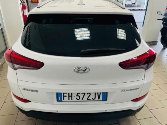 HYUNDAI Tucson 1.7 CRDi Comfort rif. 22394791 - Foto 4