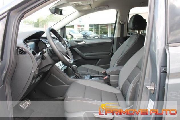 VOLKSWAGEN Touran 2.0 TDI 150CV SCR DSG Active BlueMotion Technology rif. 20033897 - Foto 5