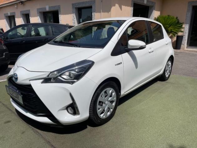 TOYOTA Yaris 1.5 Hybrid 5 porte Business rif. 23914075