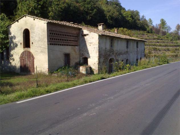 Colonica in vendita a Buti 489 mq Rif: 804922