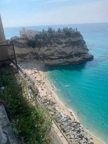 Settembre 2026, Tropea alta, CASA INDIPENDENTE con giradino IN VILLAGGIO