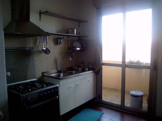CAMERA IN AFFITTO (11 MQ) CON BAGNO PRIVATO – SOLO DONNE– VIGNE NUOVE - ROMA - Foto 5