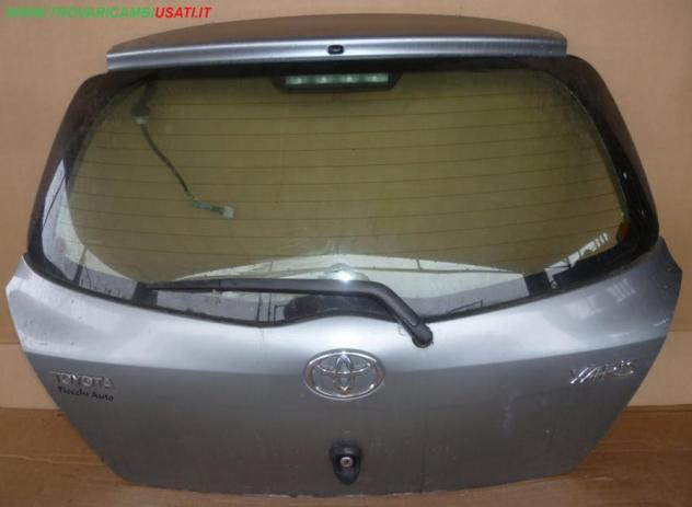 PORTELLO POST. ARGENTO C/MOT.  Carrozzeria  Lamierati esterni  Portello  Portello post. TOYOTA - YARIS - 01-01-2006 - 01-01-2009, TOYOTA - YARIS -