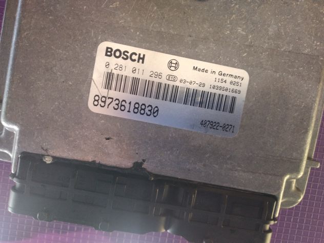 CENTRALINA MOTORE 0281011296 8973618830 ECU (unità di controllo motore) Isuzu D - Foto 3