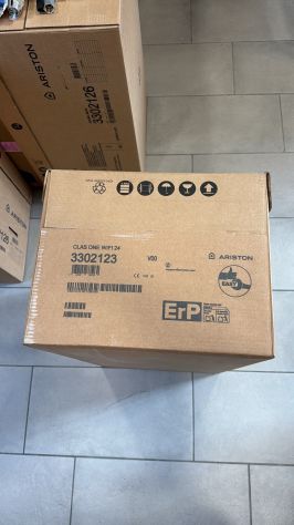Caldaia a Condensazione Ariston Clas One 24 kW wifi Comprensiva di installazione - Foto 4