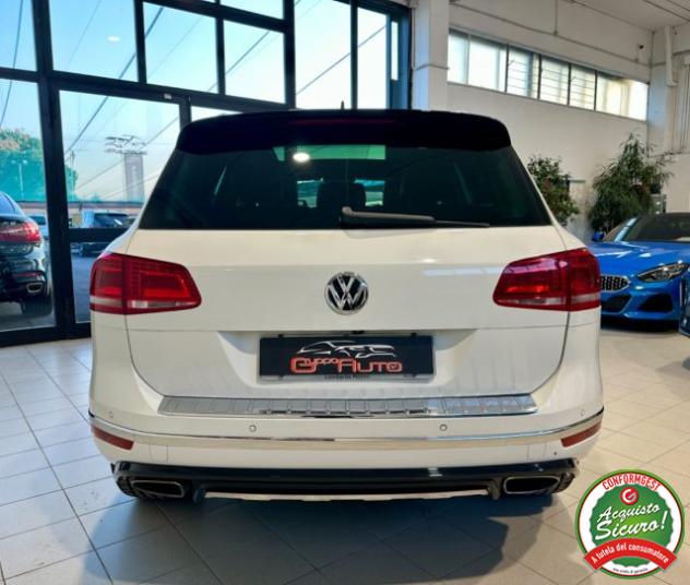 VOLKSWAGEN Touareg 3.0 TDI 204CV tiptronic Sport *R-LINE*TETTO* rif. 24242114 - Foto 4