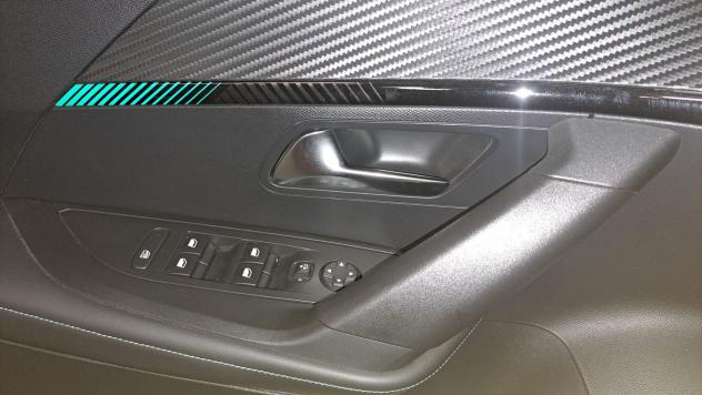 Peugeot 2008 PureTech 100 Allure Pack S/S - Foto 8