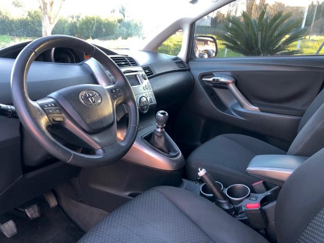Toyota Verso 2.0 D Sol 7 posti Garantita Si accettano permute - Foto 5