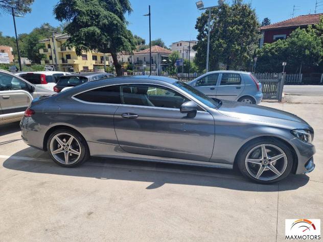 MERCEDES - Classe C Coupè - C 220d Coupé Premium AMG - Foto 8