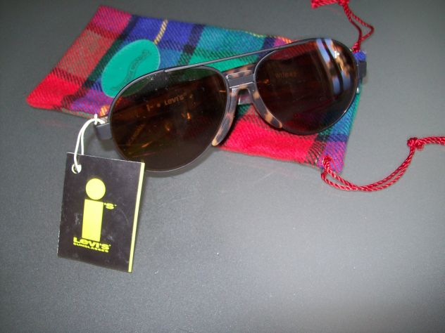 Occhiali da sole a goccia unisex Levis Strauss