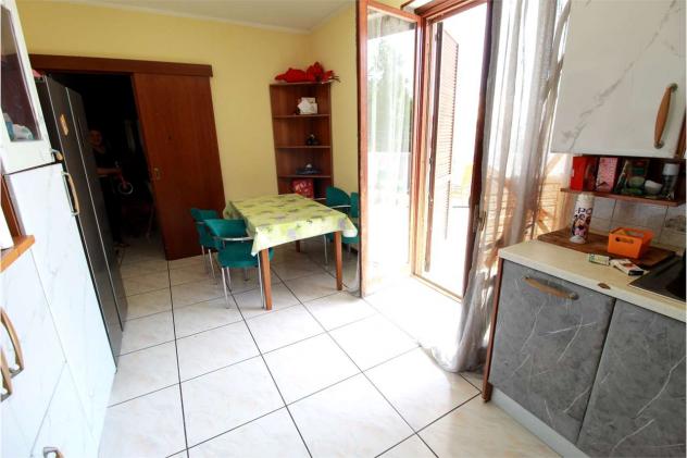 V004806 - Confienza - Foto 11