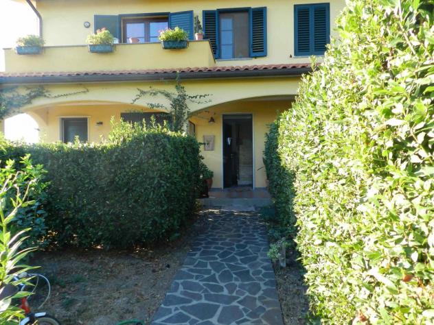 APPARTAMENTO INDIPENDENTE di 4 vani e di 70 mq (SANTA LUCE - Pomaia) rif. R0750 - Foto 2