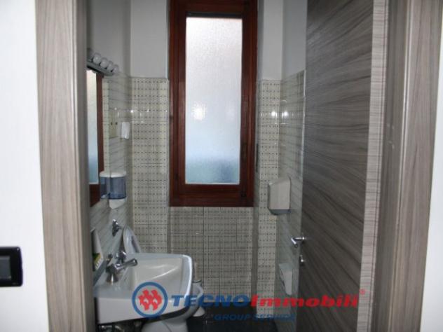Immobile di 164 m² con 4 locali in affitto a Torino - Foto 10