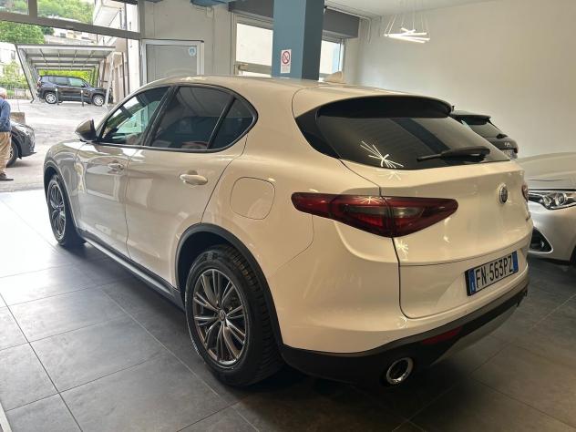 Alfa Romeo Stelvio 2.2 Turbodiesel 180 CV AT8 RWD Super - Foto 4